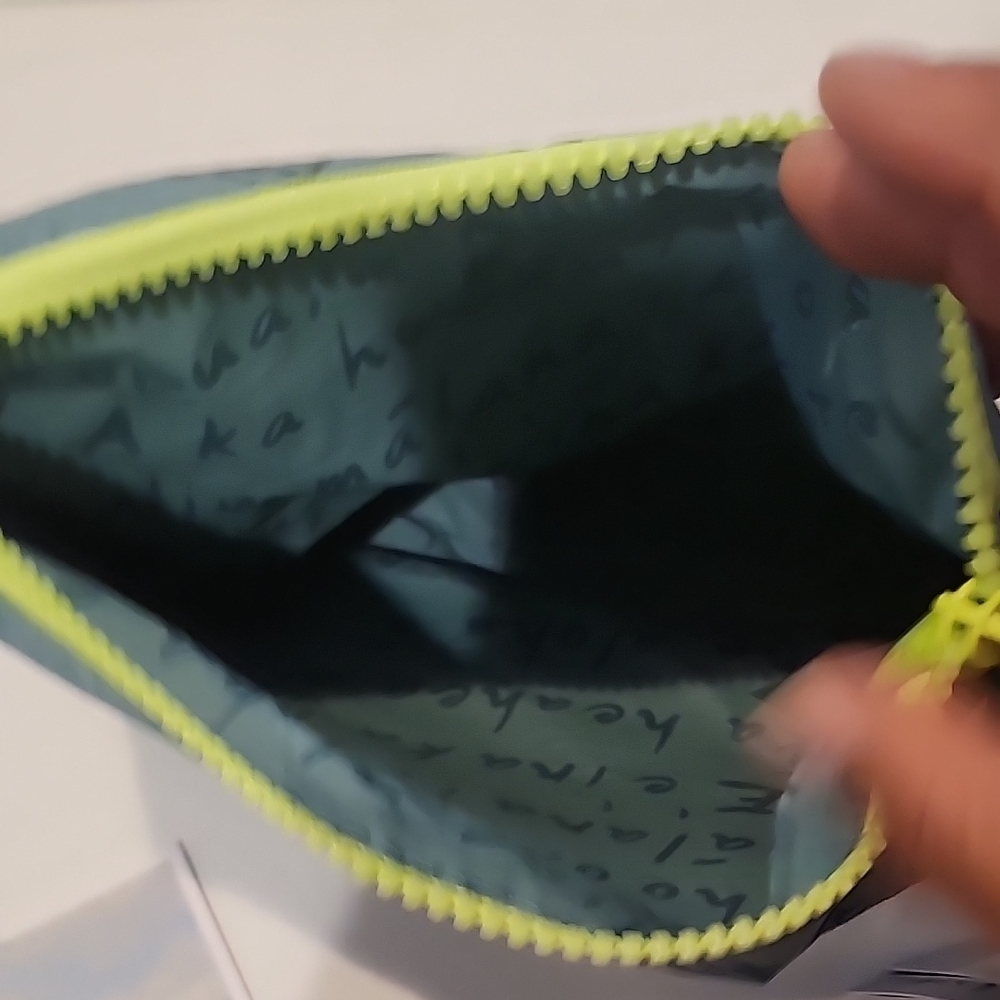 ALOHA Collection HOKULEA Small pouch Hawaiian canoe Limited Edition - Picture 11 of 16